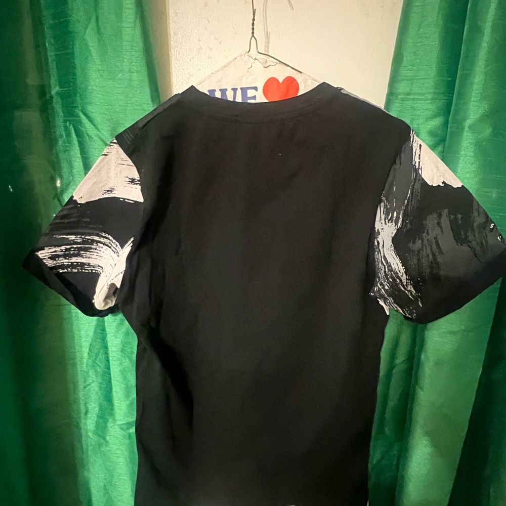 AXIOLOGY Monochrome Brushstroke Tee - Picture 2 of 2
